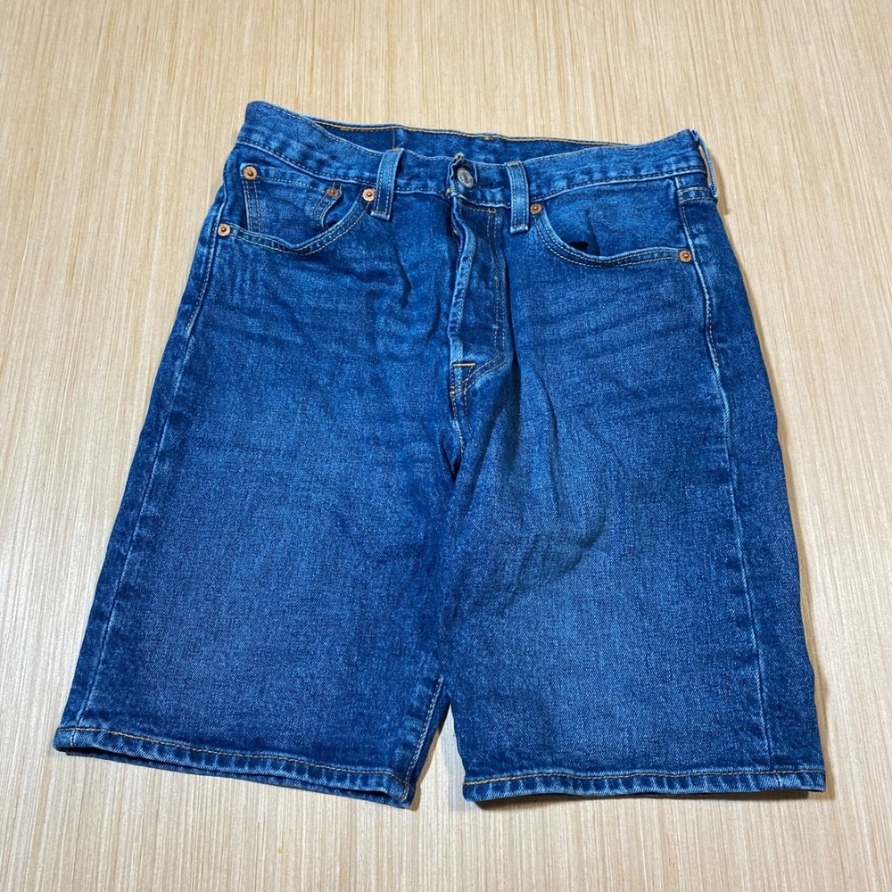 Levis 501 Original Fit Denim Shorts Medium Wash Button Fly W29 High Rise Womens